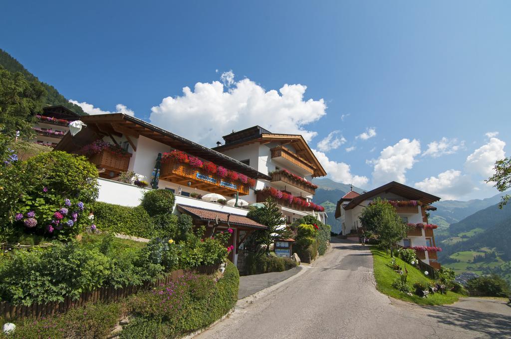 Gasthaus Jaufenblick San Martino In Passiria  Εξωτερικό φωτογραφία